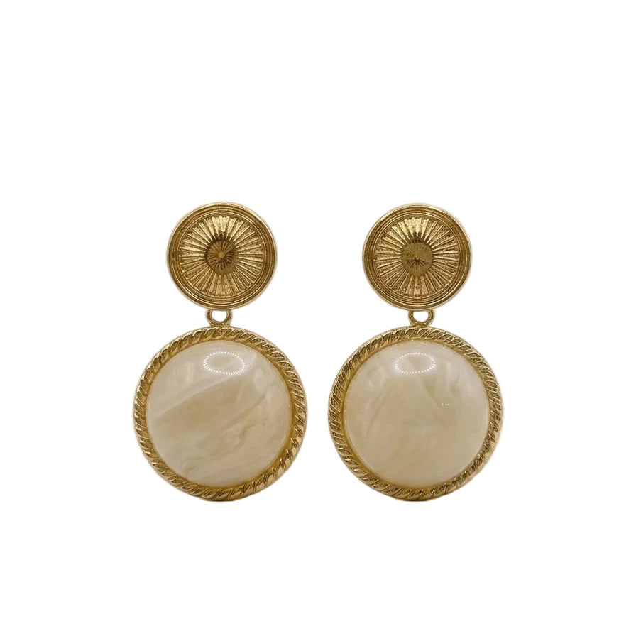 Vintage Cream Resin Drop Earrings – Textured Gold Sunburst Statement Earrings