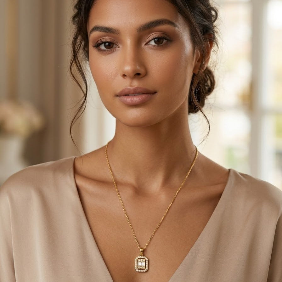 Elegant Gold Geometric Halo Pendant Necklace